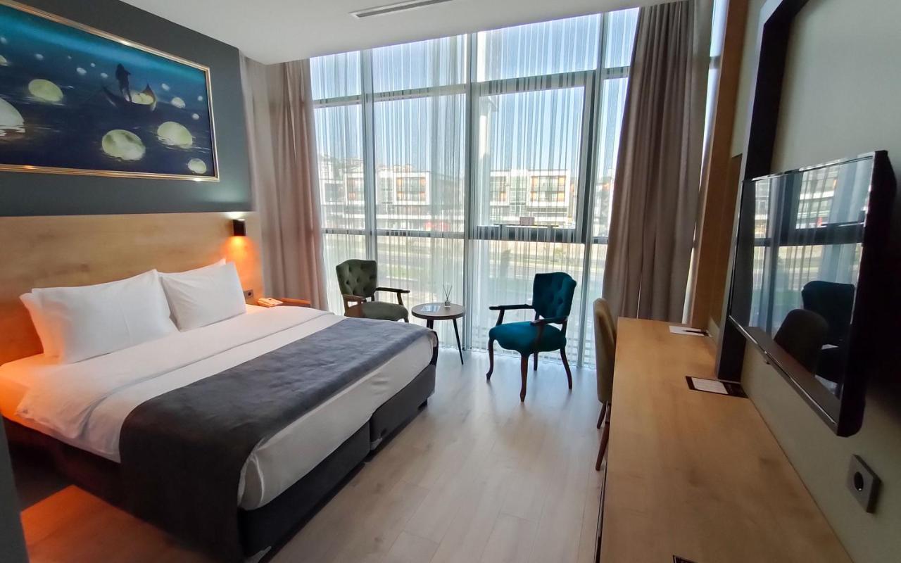 Mills Hotel เทเคียร์ดัก ภายนอก รูปภาพ