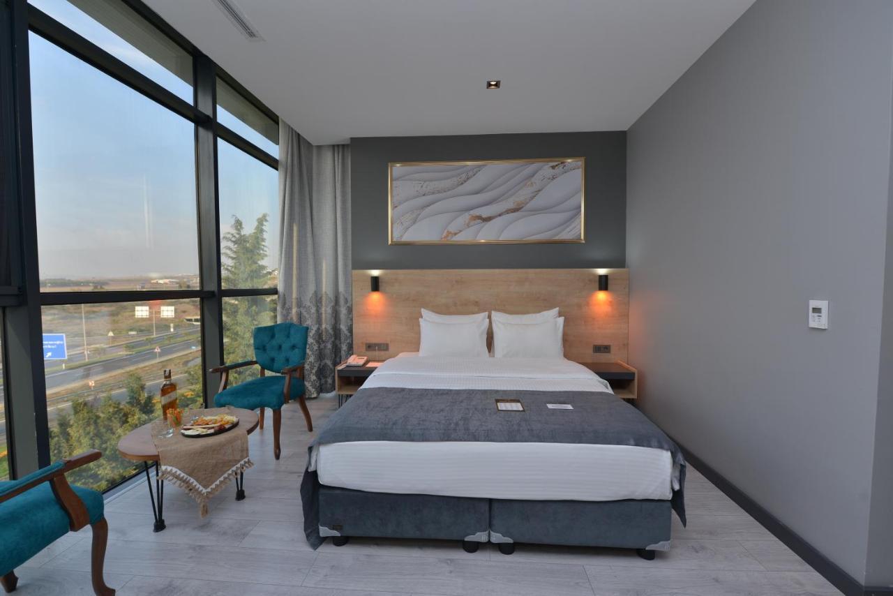 Mills Hotel เทเคียร์ดัก ภายนอก รูปภาพ
